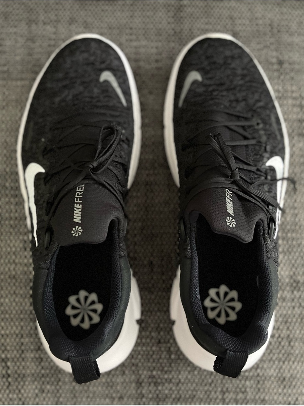 Size 10.5 - Nike Free RN 5.0 Next Nature BlackSmoke Grey-White CZ1884-001 Men's - Picture 3 of 8